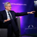 米ハイテク株市場の変動：エヌビディアとマイクロソフトの攻防