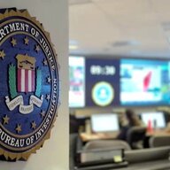 歴史的接戦を彩る影の脅威：爆破予告と大統領選挙の行く末