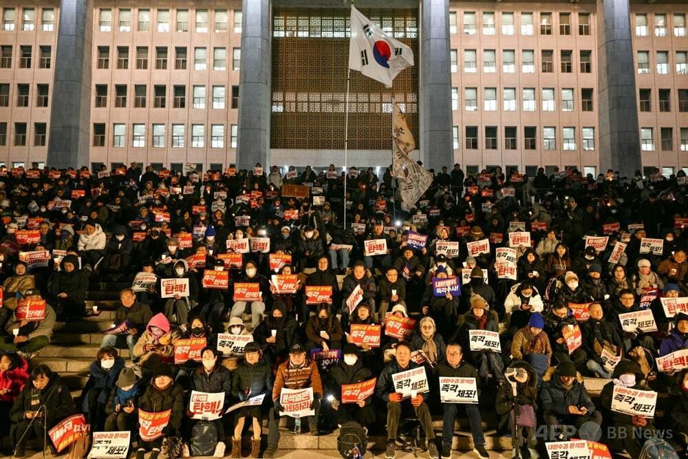 韓国大統領弾劾の行方：与党の否決方針とその背景