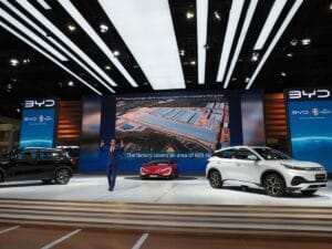 EUの脱EV方針と日本メーカーの対応：未来の選択肢