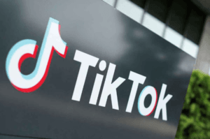 新法発効前夜のサバイバル：TikTokの米国事業売却の可能性