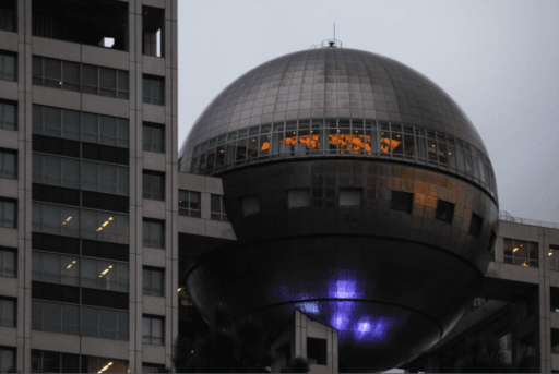 なぜフジHDの株価は今上がるのか？市場動向を徹底分析