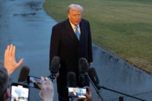 半導体関税引き上げの真実: 消費者負担増の懸念