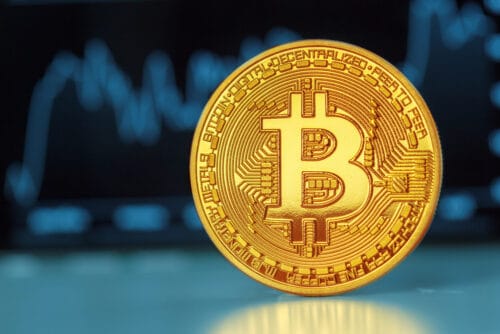 ビットコイン投資のメタプラネットが語る！株価40倍の秘密と株式分割の狙い