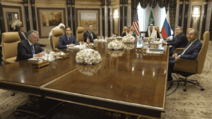 米ロ高官協議終了！首脳会談の行方は？