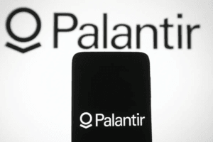 585％上昇したPLTR株：投資家が知っておくべき次の動向