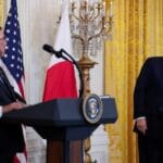首相とトランプ氏の電話会談調整:新たな閣僚会議設置の意義