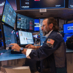 【朗報】S&P500とナスダックが最高値更新!市場は盛り上がりまくりやんけ!