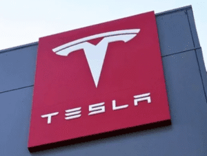 【悲報】テスラ、売上12%減で死にかけやんけ…！