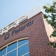 草、パランティアの売上がヤバすぎてワロタ！これは追い風やろがい！