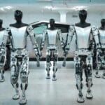 テスラ工場で暴走したロボット、またもや従業員に襲撃か？ま？これはアカンやろ！