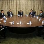 【悲報】日経平均が反落した理由、誰も予想できんかったやろがい!