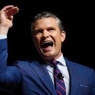 トランプ、軍指揮官800人に舐められてるんちゃうか?ま?