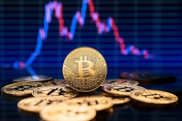 【悲報】ビットコイン、抵抗線に阻まれて戻れんやろがい!