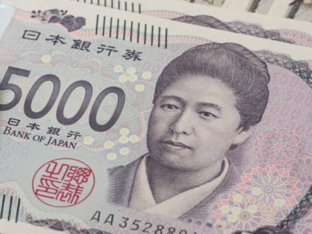 【朗報】津田梅子の五千円札、評価額65万円やんけ！