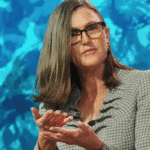 【朗報】アーク・インベスト、コインベース株1650万ドル購入やんけ!