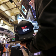 【朗報】S＆P500、ついに7000台突入や！AI効果どうや？